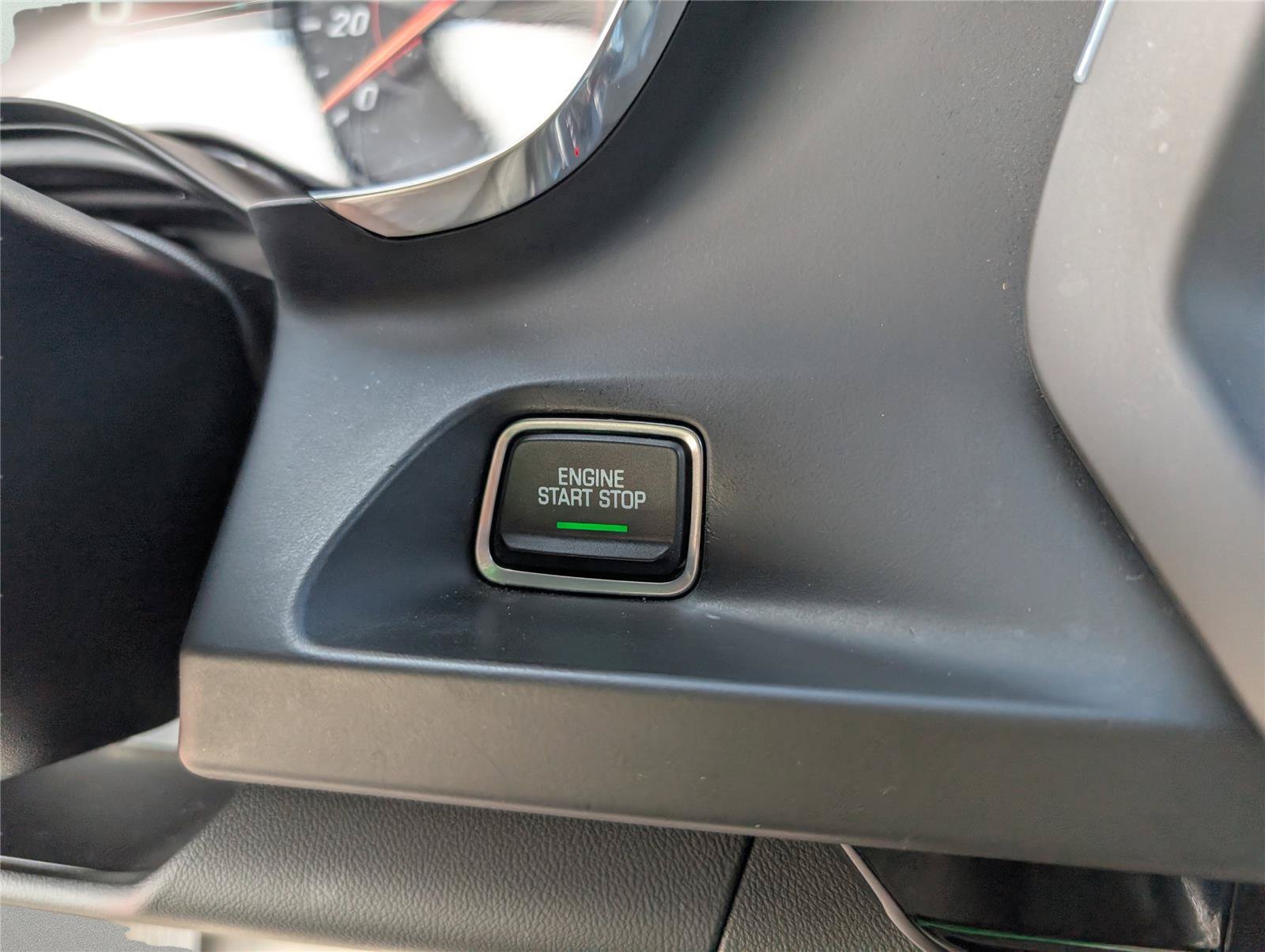 Used 2017 Chevrolet Camaro SS RWD image 23