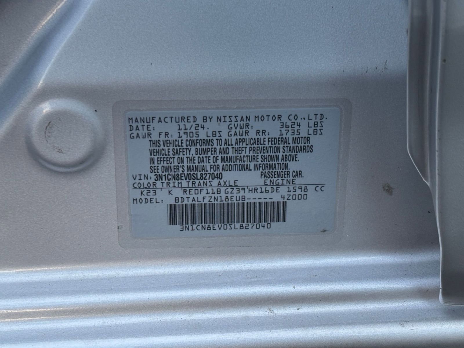 Used 2025 Nissan Versa SV image 24