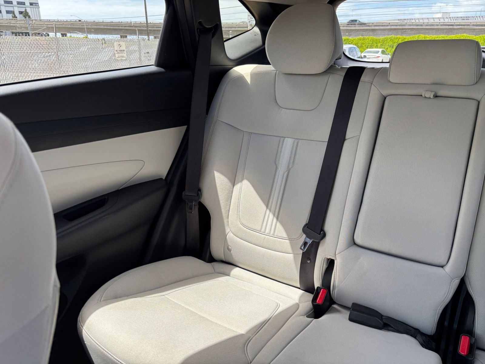 Used 2025 Hyundai Tucson SEL FWD image 41