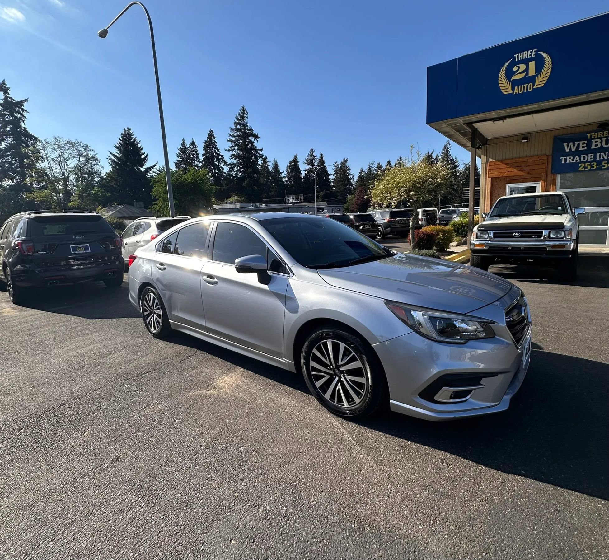 Used 2019 Subaru Legacy 2.5i Premium AWD/4WD image 8