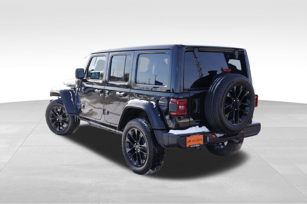 Certified 2025 Jeep Wrangler Unlimited Sahara w/ Safety Group image 7