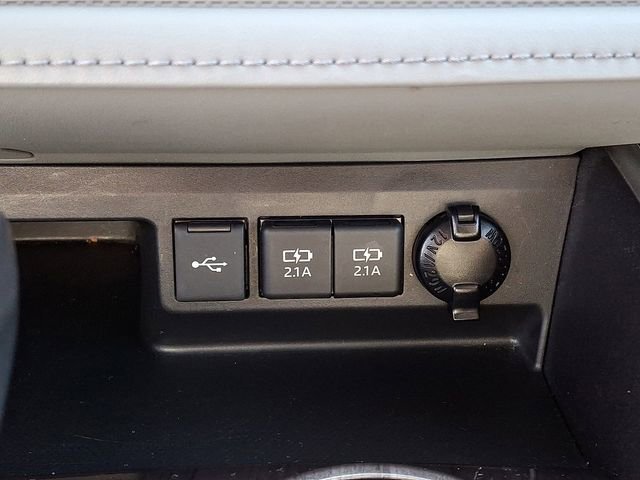 Certified 2021 Toyota Highlander Platinum image 18