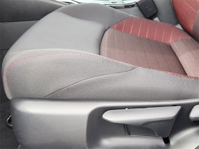 Used 2025 Toyota Corolla SE image 18