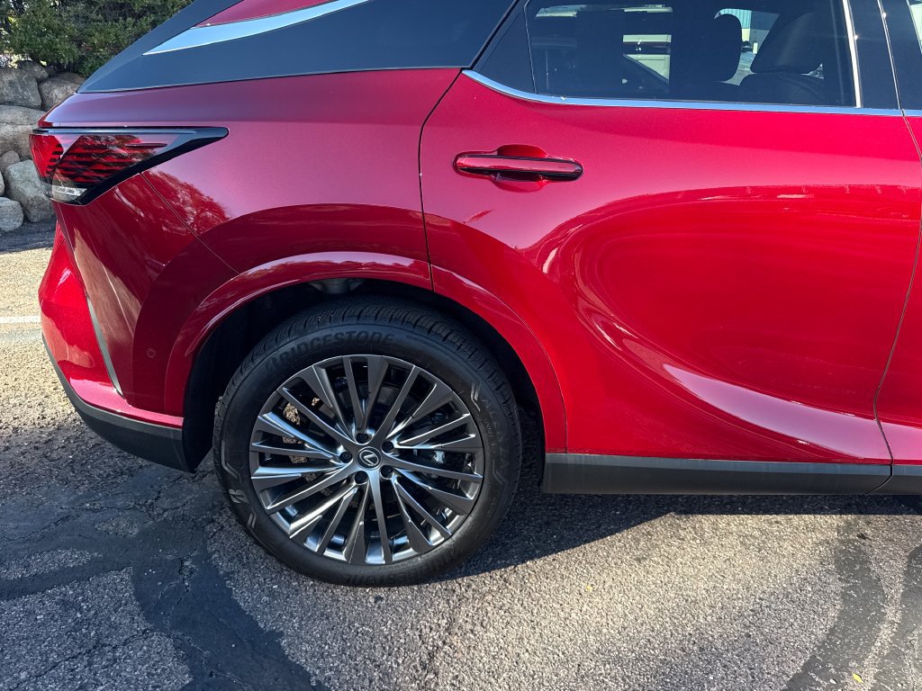 Used 2025 Lexus RX 350 w/ Convenience Package AWD/4WD image 31