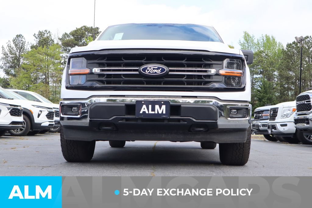 Used 2025 Ford F150 XLT w/ Equipment Group 301A Standard AWD/4WD image 3
