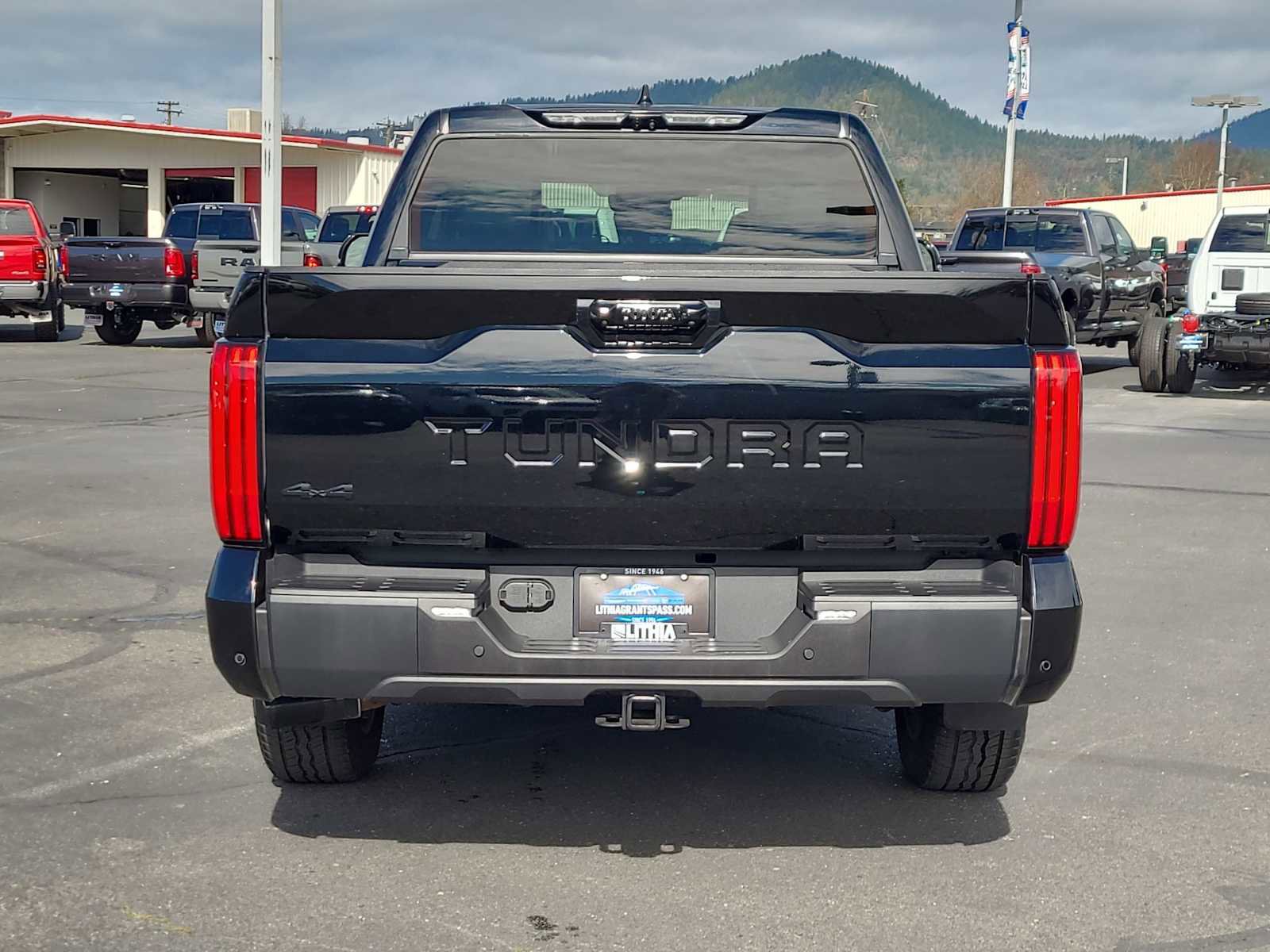 Used 2024 Toyota Tundra Platinum image 13