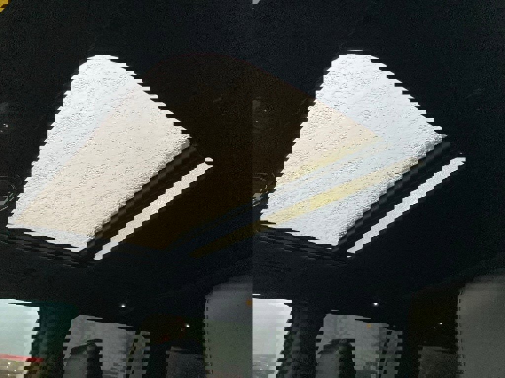 Used 2022 Jeep Wagoneer Series III w/ Premium Group I image 15