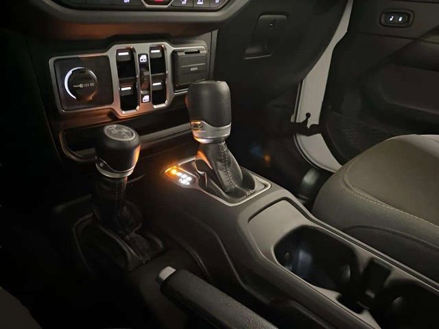 Used 2025 Jeep Wrangler Unlimited Sahara w/ Safety Group image 51