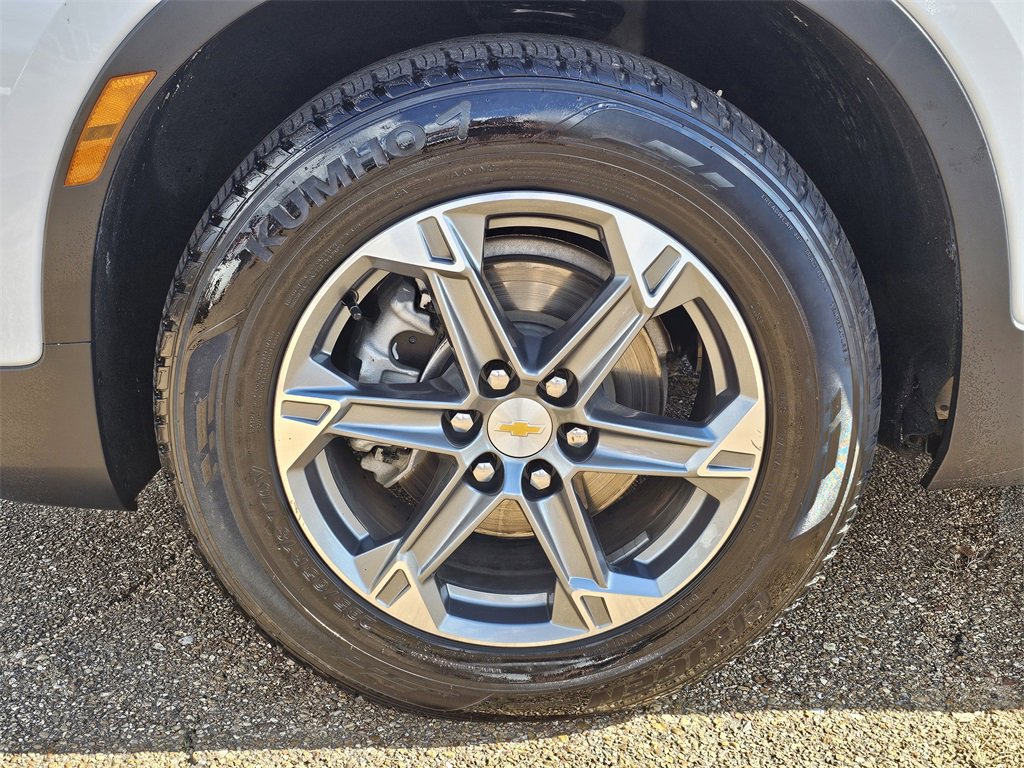 Used 2024 Chevrolet Blazer LT image 30