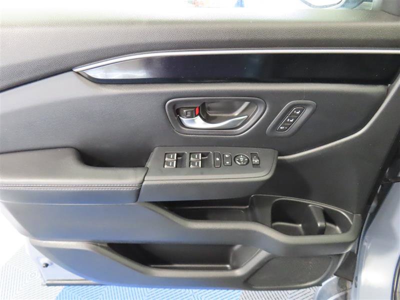 Used 2025 Honda Pilot Touring image 15
