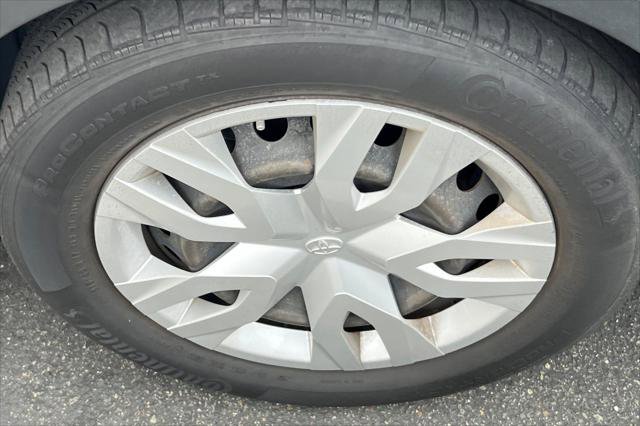 Certified 2021 Toyota C-HR LE image 22