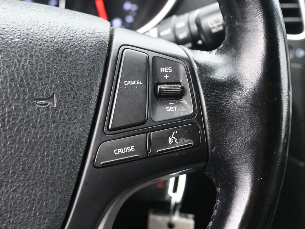 Used 2015 Kia Sorento LX image 13