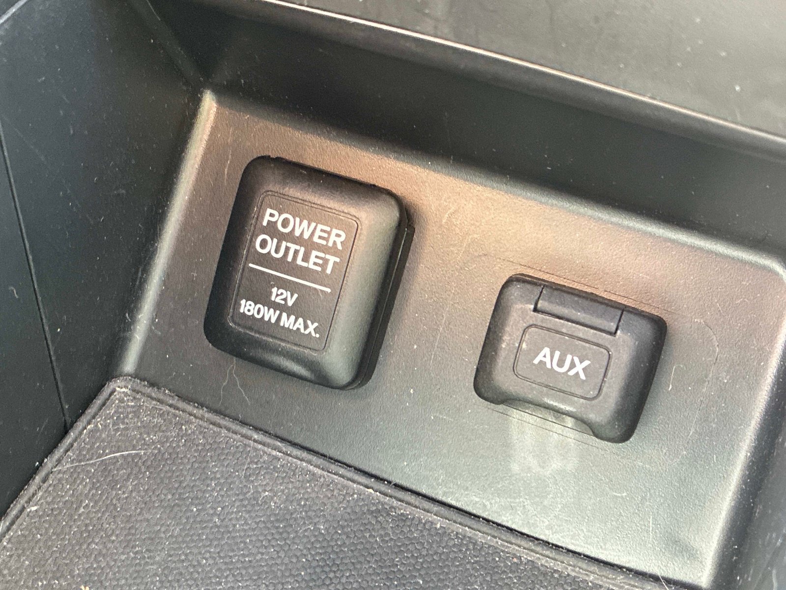Used 2014 Acura ILX w/ Technology Package FWD image 18