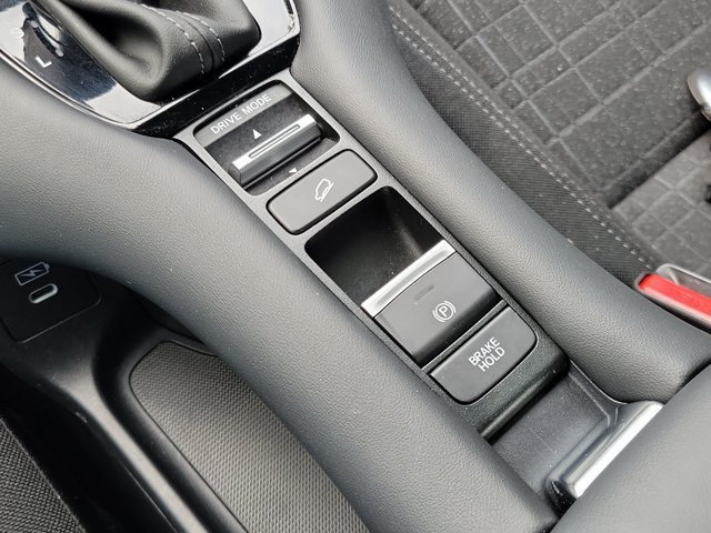 Used 2024 Honda HR-V LX image 27