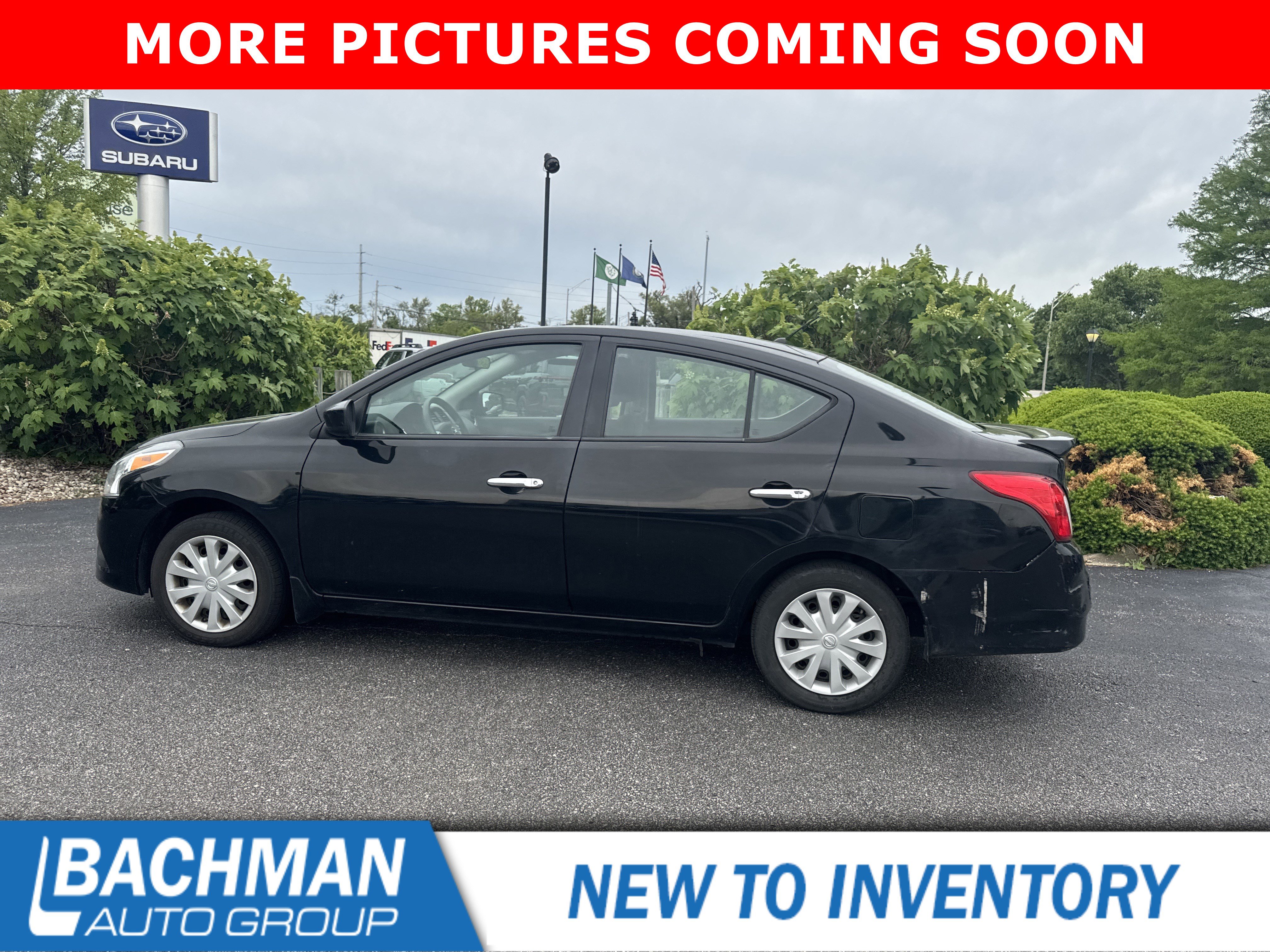 Used 2015 Nissan Versa SV FWD image 8