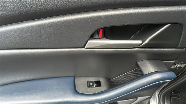 Used 2020 MAZDA CX-30 AWD w/ Select Package image 30