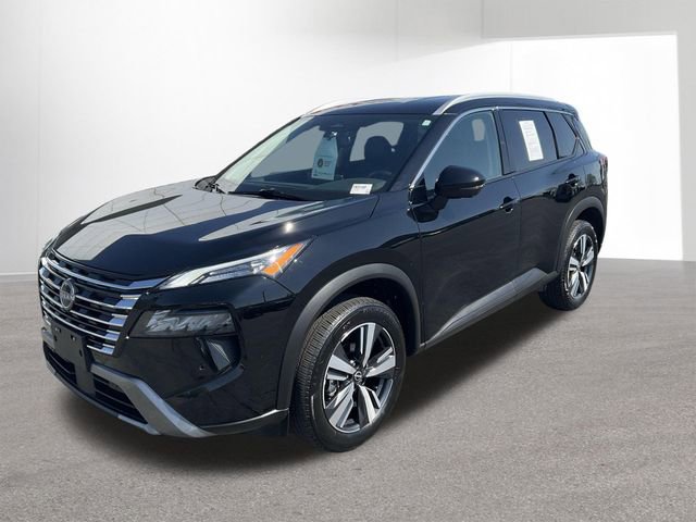 Certified 2026 Nissan Rogue SL AWD/4WD image 3