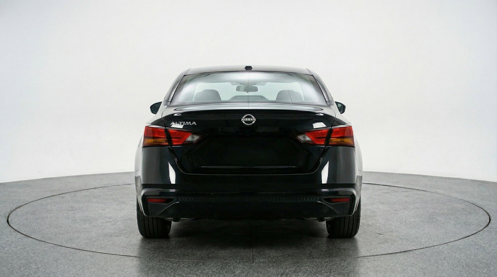 Used 2025 Nissan Altima 2.5 SV image 7