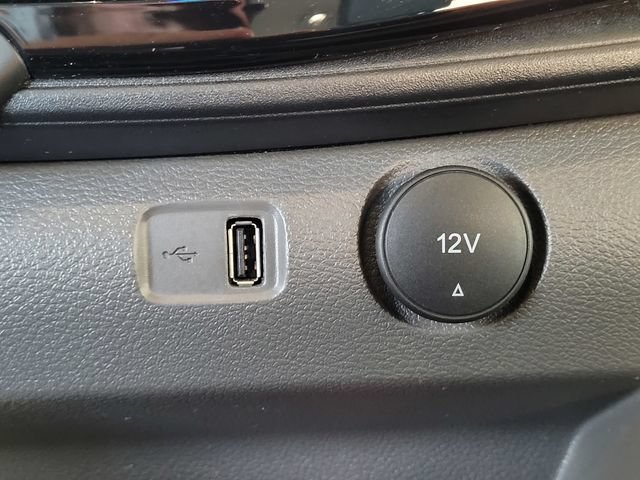 Used 2025 Ford Transit 350 XLT RWD image 14