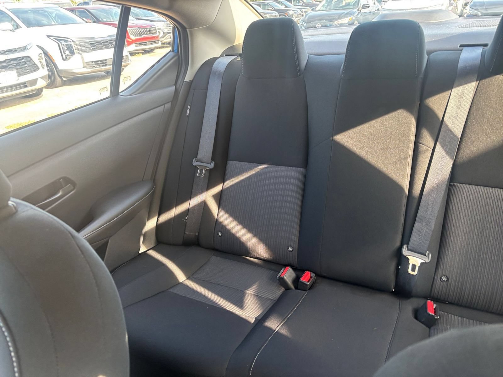 Used 2025 Nissan Sentra SV FWD image 36