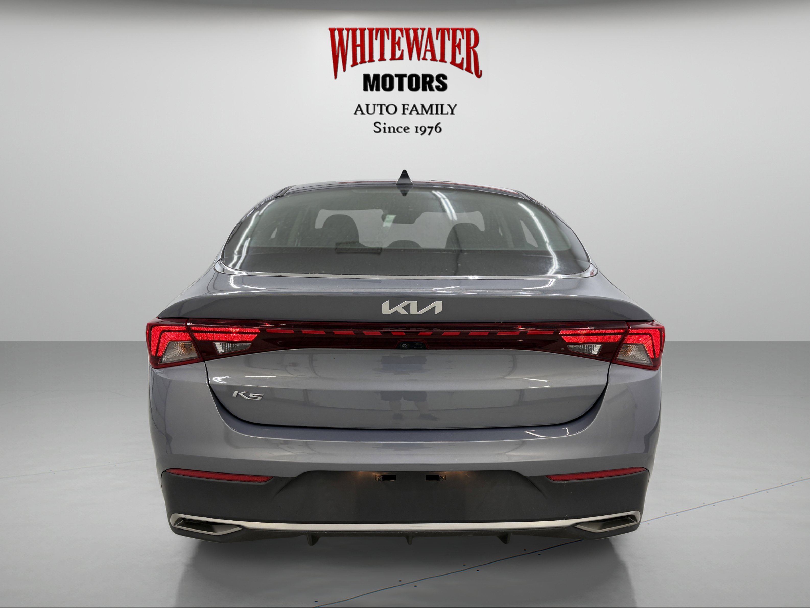 Used 2022 Kia K5 LX FWD image 3