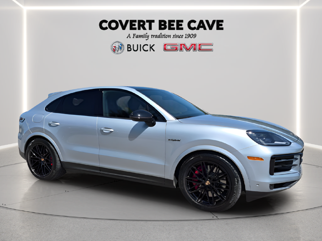 Used 2025 Porsche Cayenne S AWD/4WD image 15