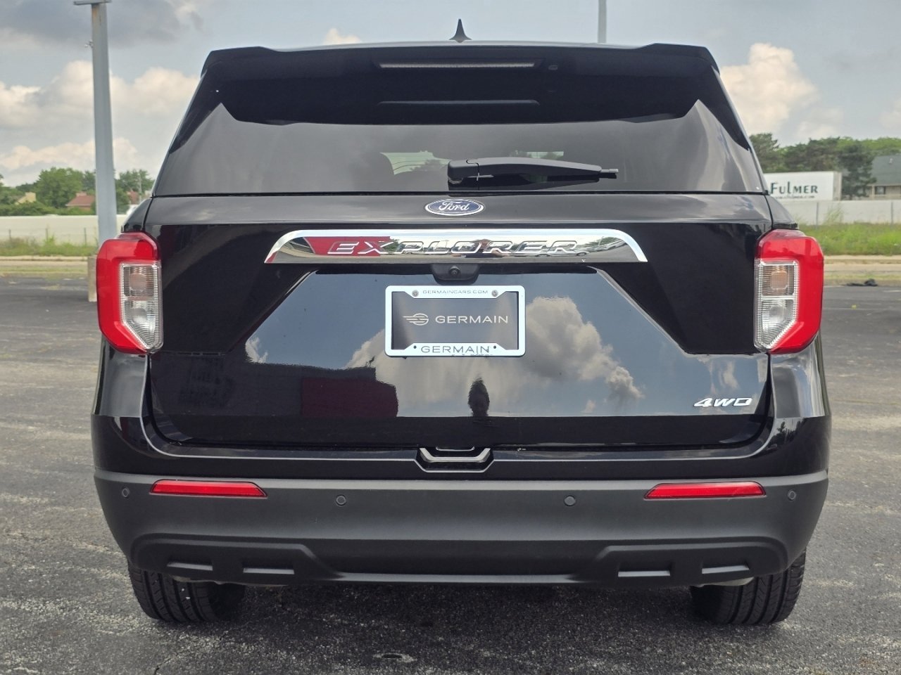 Used 2023 Ford Explorer 4WD image 13