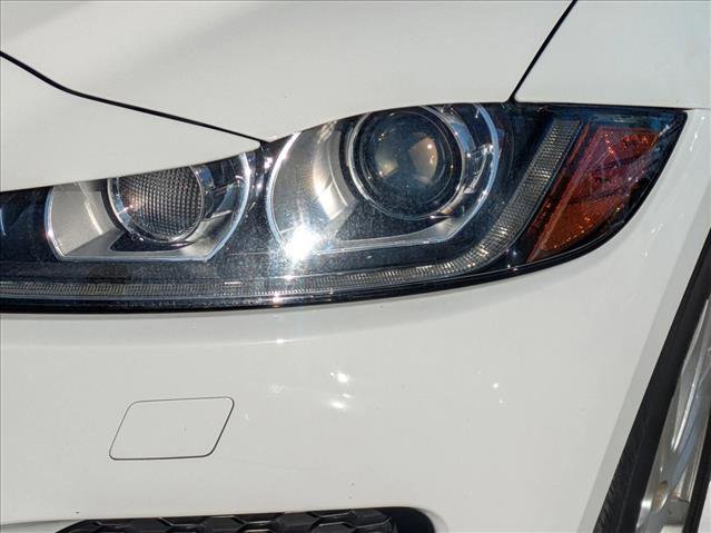 Used 2020 Jaguar F-PACE Prestige image 5