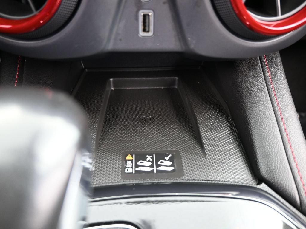 Used 2020 Chevrolet Blazer RS FWD image 37