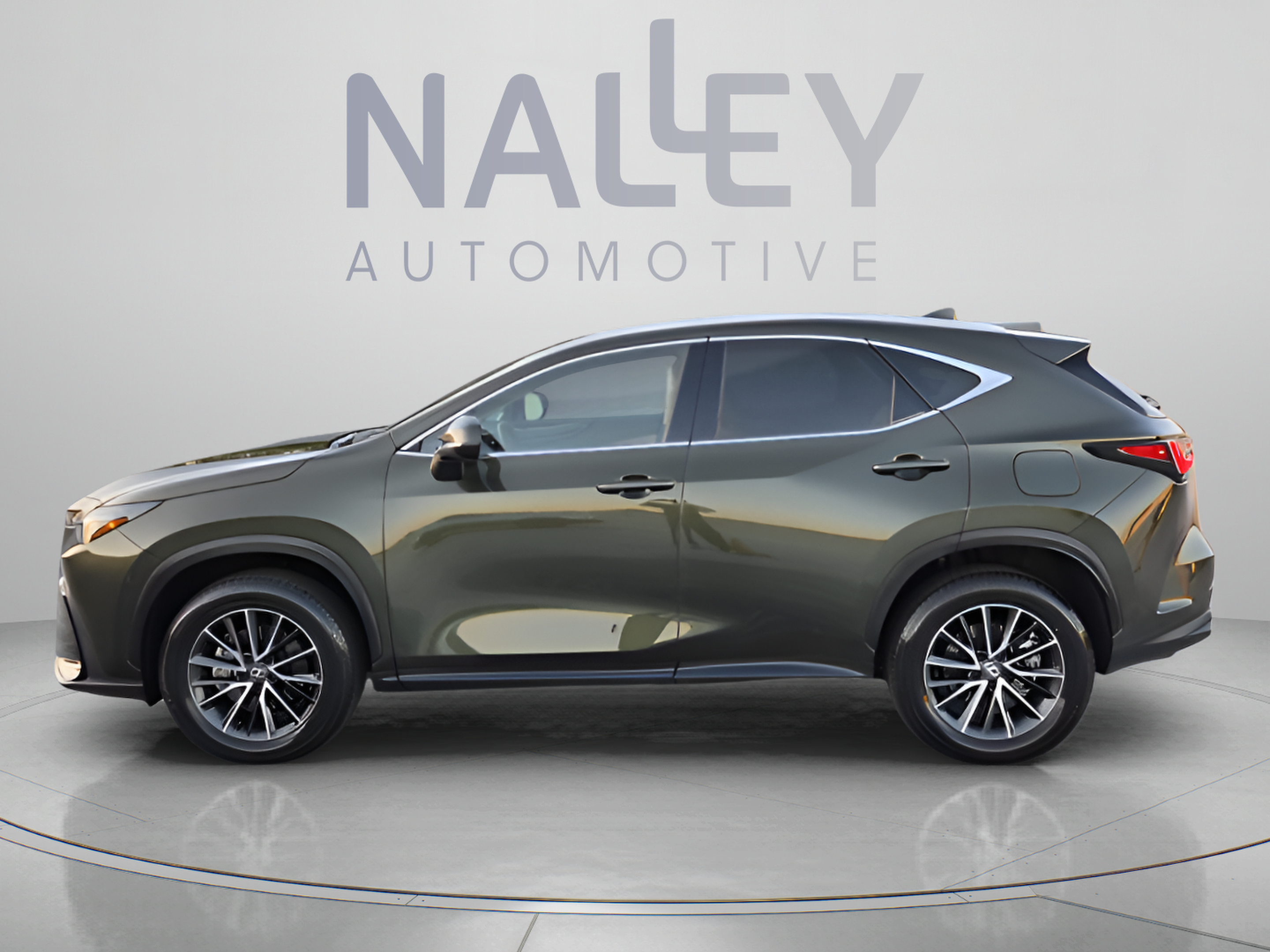 Used 2024 Lexus NX 350h AWD image 2