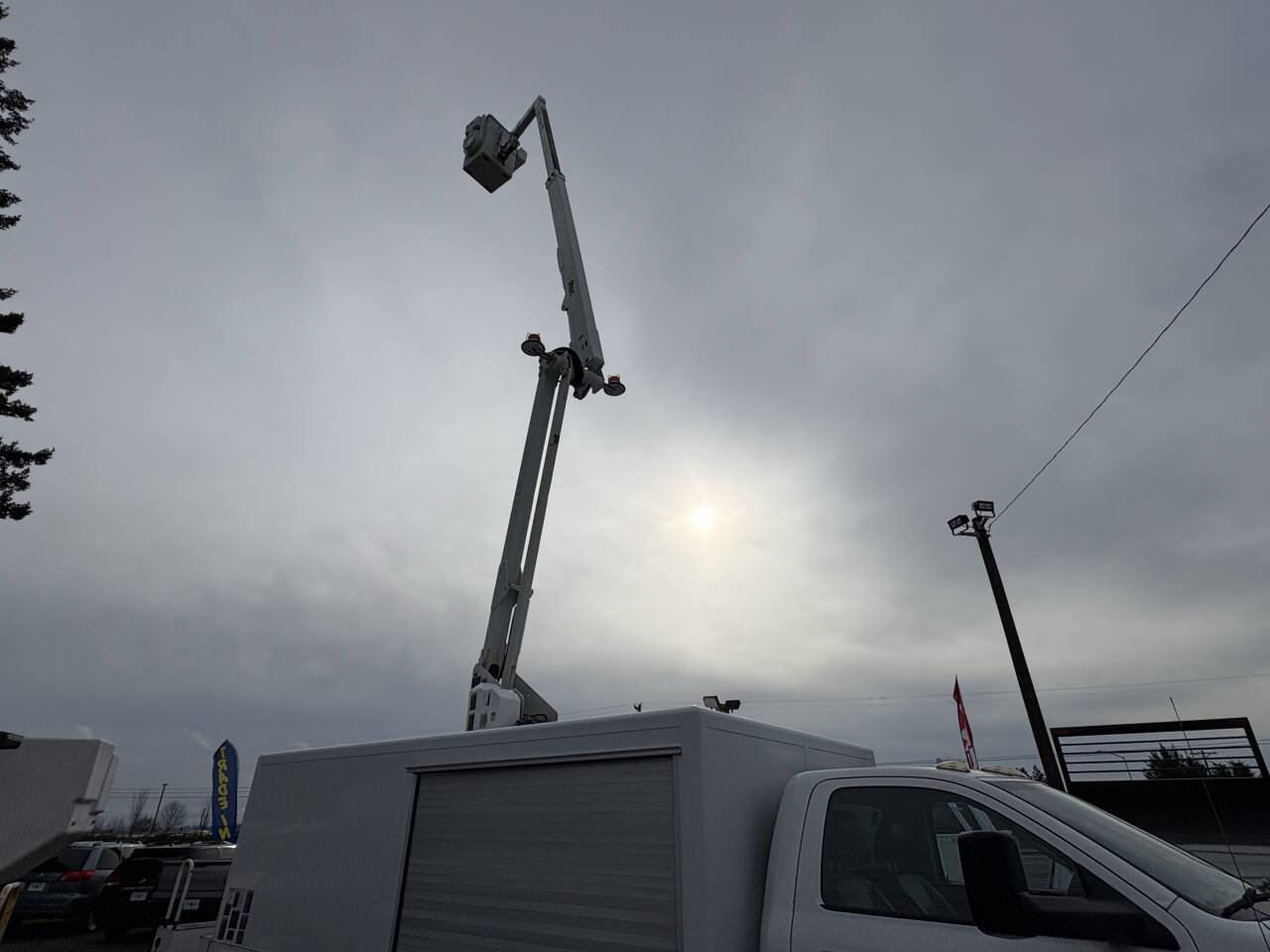 Used 2014 RAM 5500 Tradesman w/ Ambulance Prep Group RWD image 24