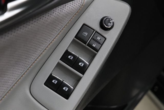 Used 2019 Toyota Avalon Touring w/ Advanced Safety Package FWD image 19
