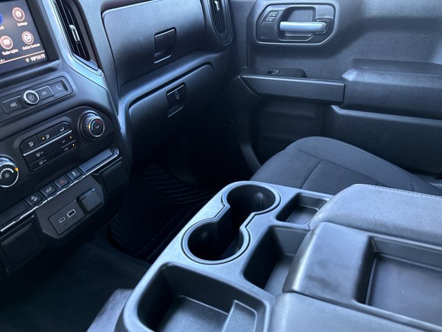 Used 2021 Chevrolet Silverado 1500 Custom Trail Boss w/ LPO, Dark Essentials Package AWD/4WD image 17