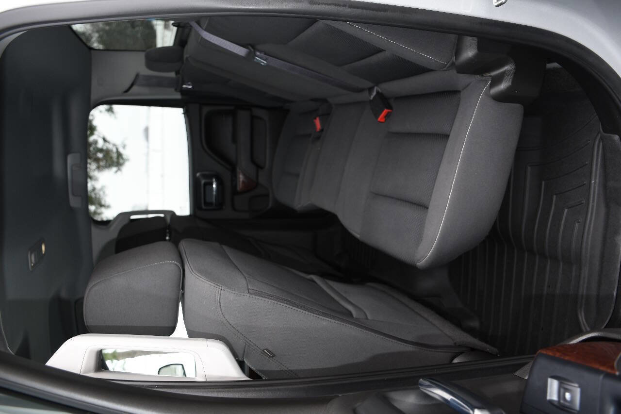 Used 2016 GMC Sierra 1500 SLE w/ SLE Value Package image 18