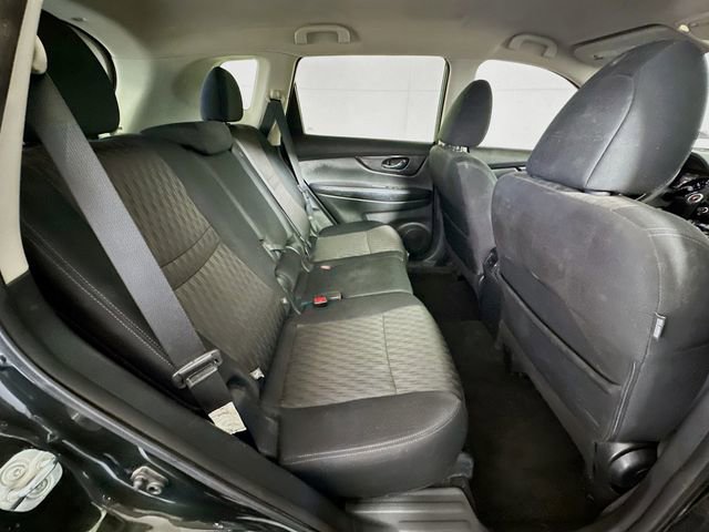 Used 2018 Nissan Rogue SV w/ Premium Package image 26