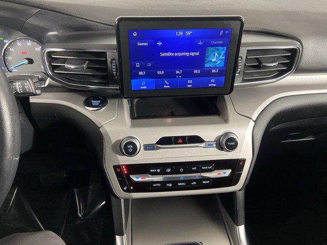 Used 2023 Ford Explorer XLT w/ Equipment Group 202A image 25