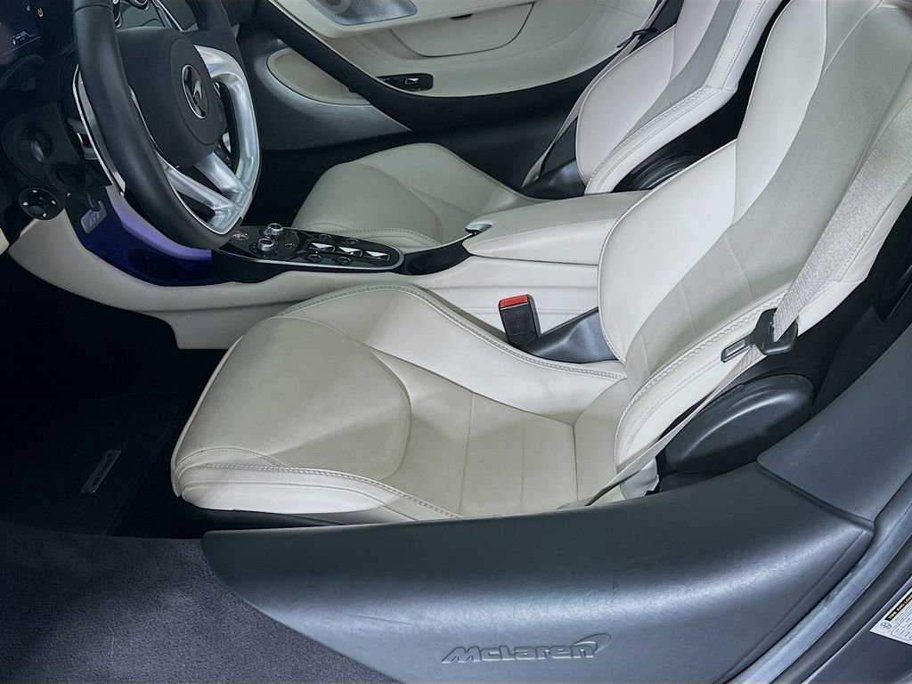 Used 2023 McLaren GT RWD image 22