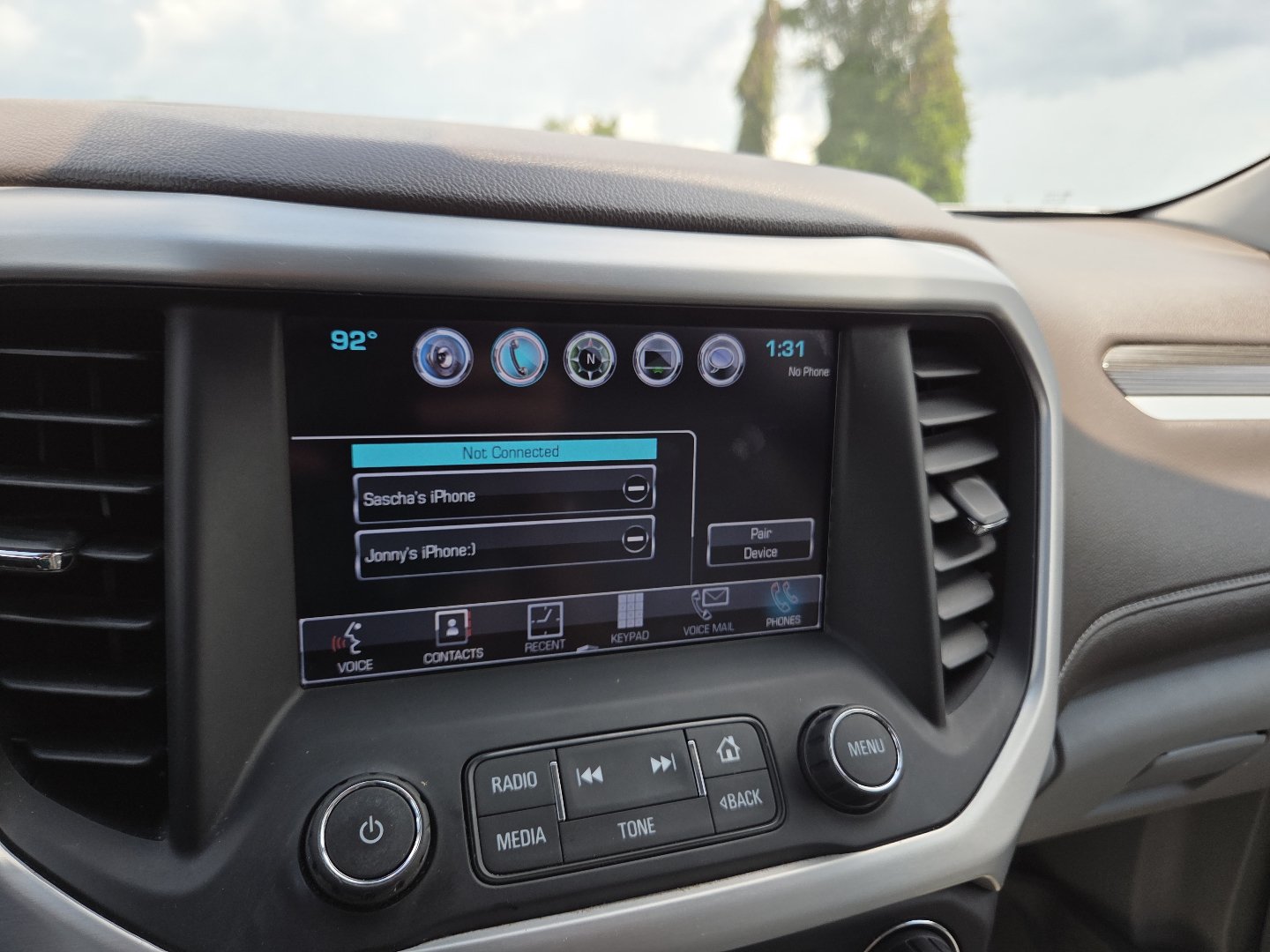 Used 2017 GMC Acadia SLT FWD image 6