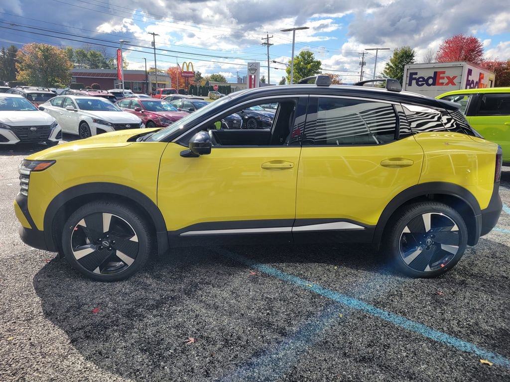 New 2026 Nissan Kicks SR w/ Cold Weather Package image 9