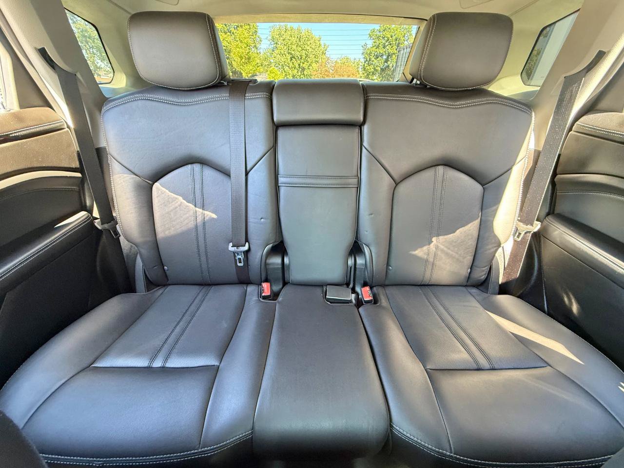 Used 2014 Cadillac SRX Luxury FWD image 15