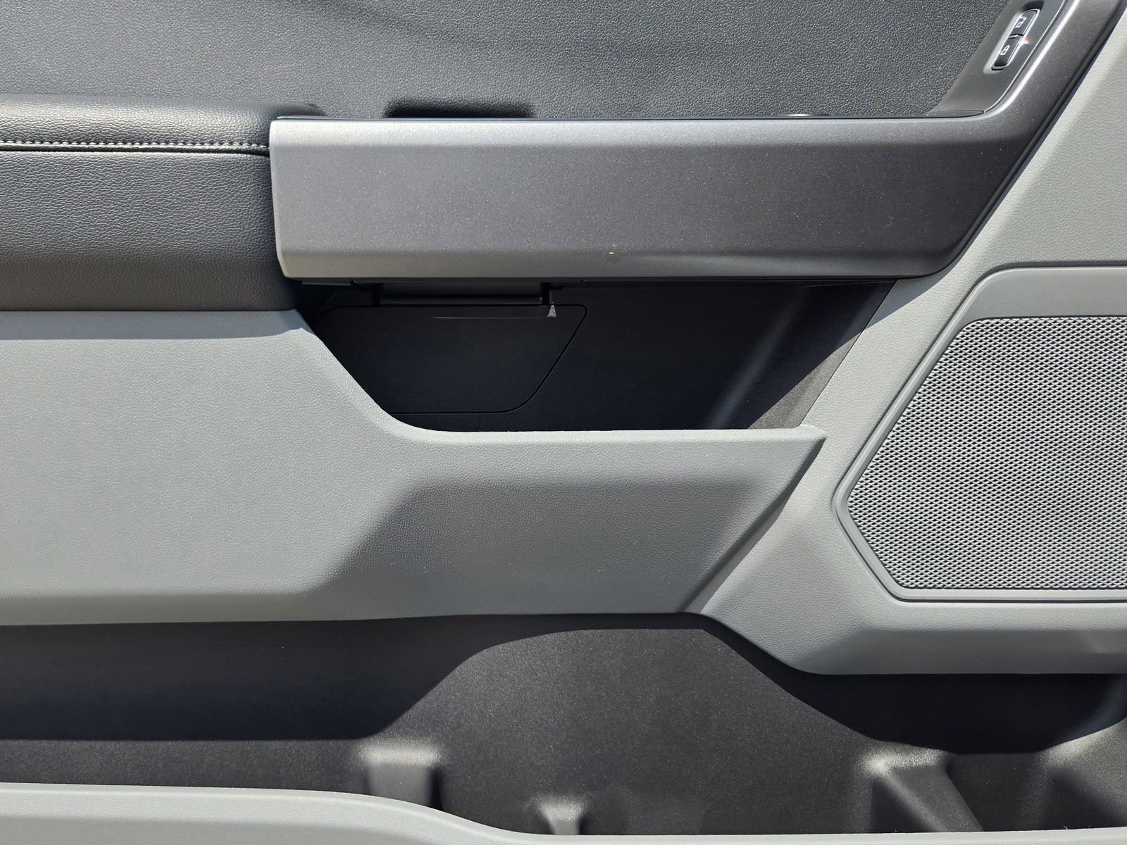 New 2025 Ford F250 XLT w/ FX4 Off-Road Package image 20