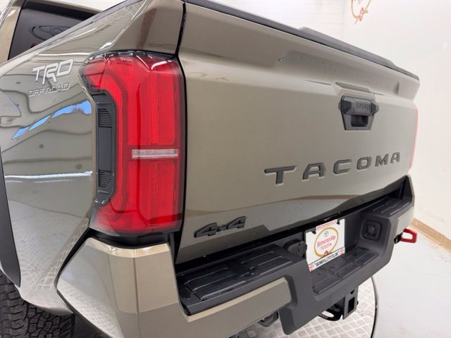 New 2026 Toyota Tacoma TRD Off-Road AWD/4WD image 23