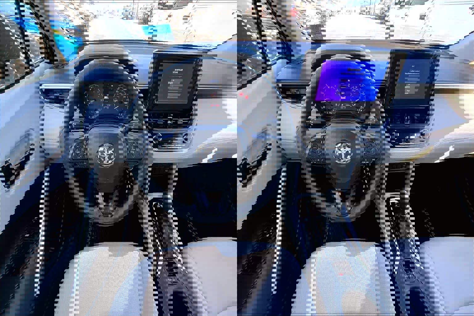 Certified 2023 Toyota Corolla Cross L image 6