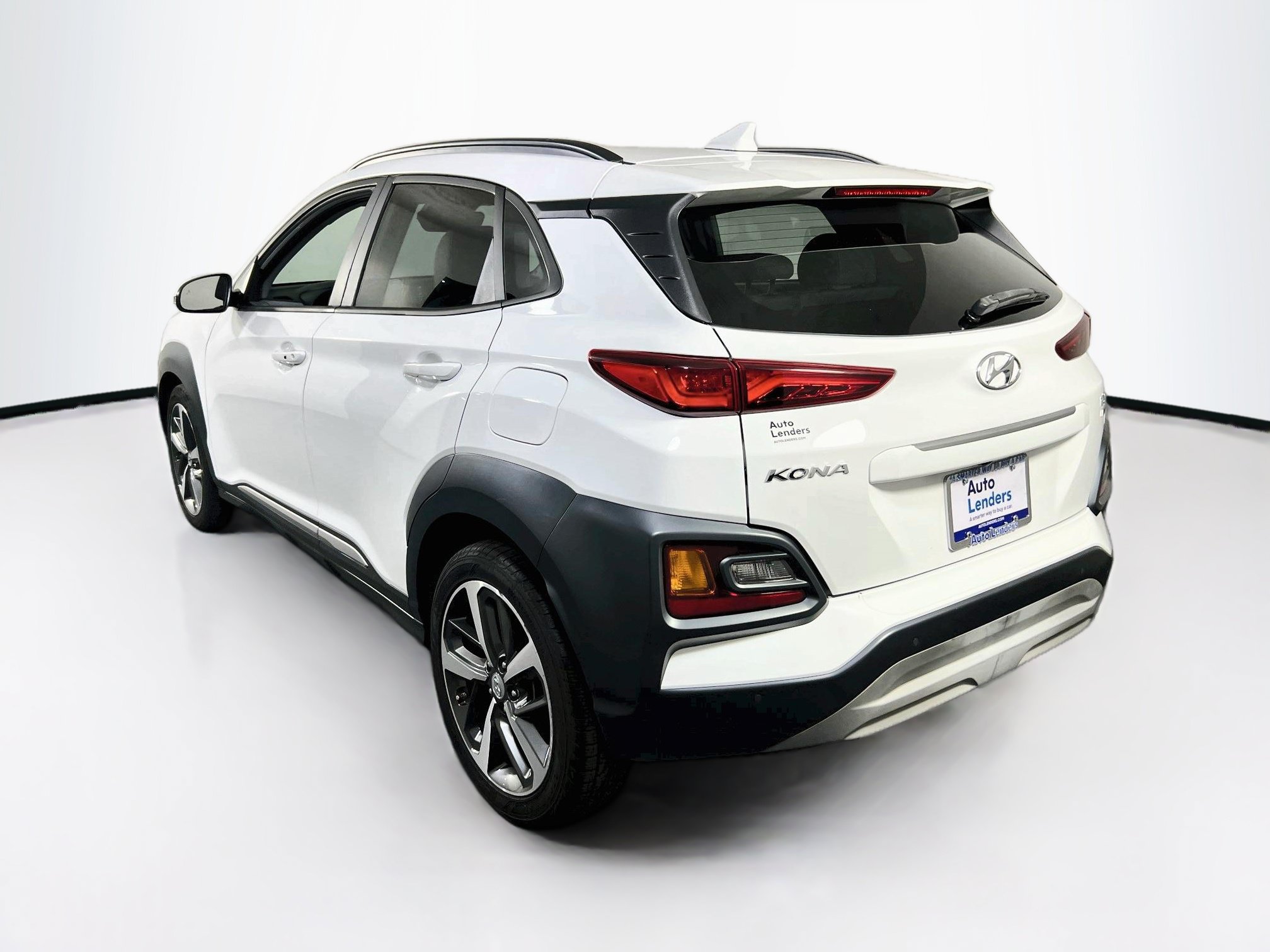 Used 2021 Hyundai Kona Ultimate w/ Cargo Package AWD/4WD image 7