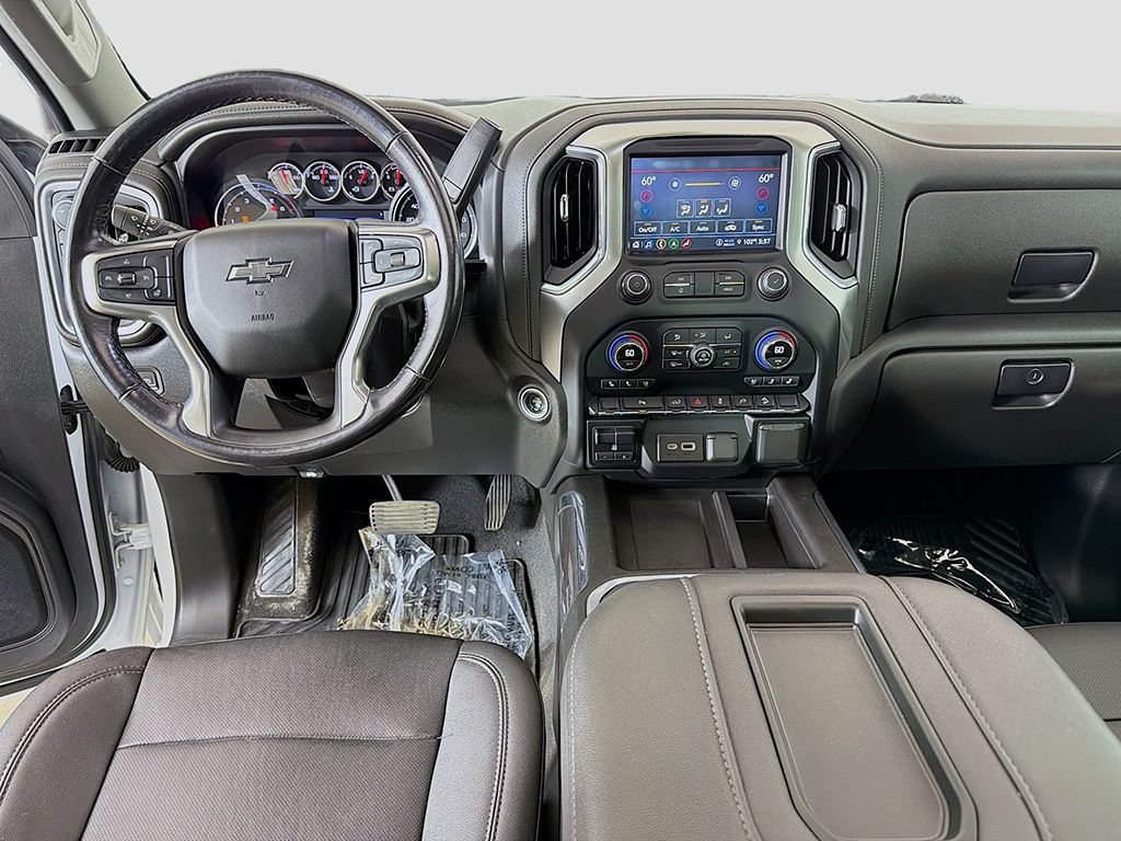 Used 2022 Chevrolet Silverado 3500 LTZ w/ LTZ Plus Package AWD/4WD image 31