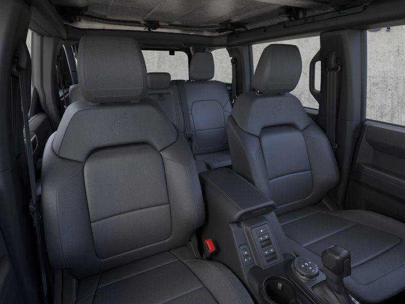 New 2025 Ford Bronco Outer Banks AWD/4WD image 10