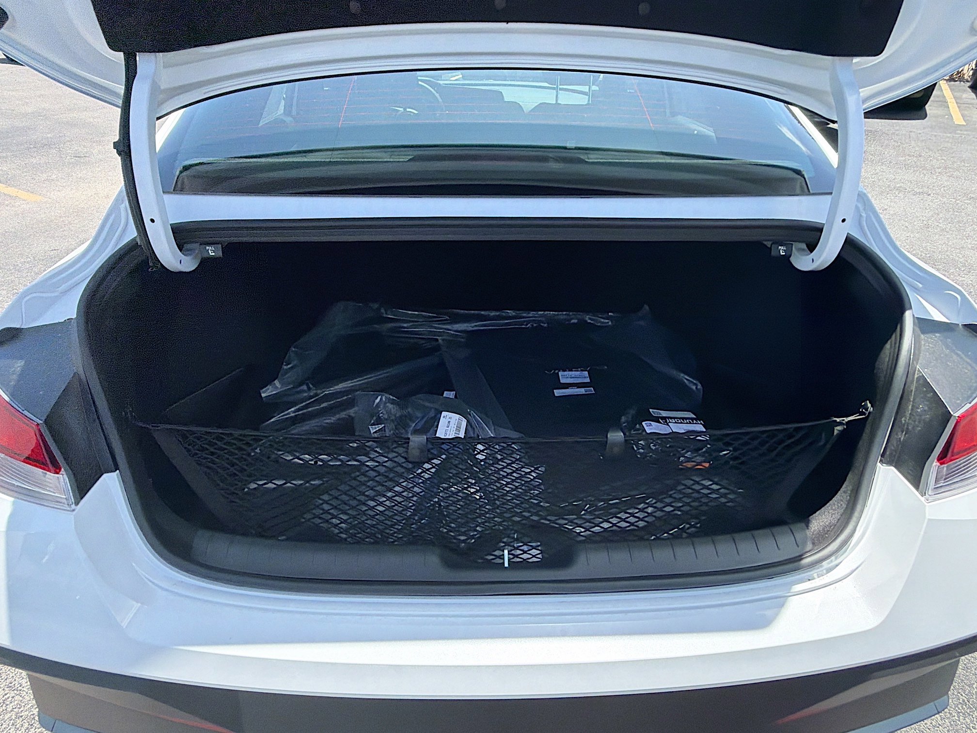 New 2026 Hyundai Elantra Sport FWD image 19