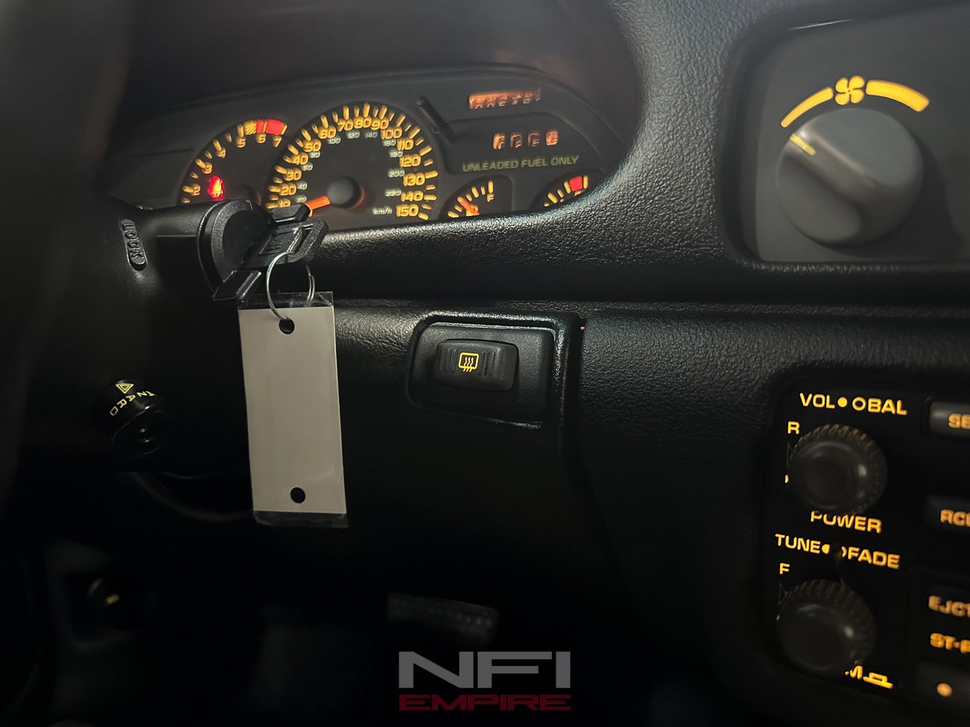 Used 1993 Chevrolet Camaro Z28 image 29