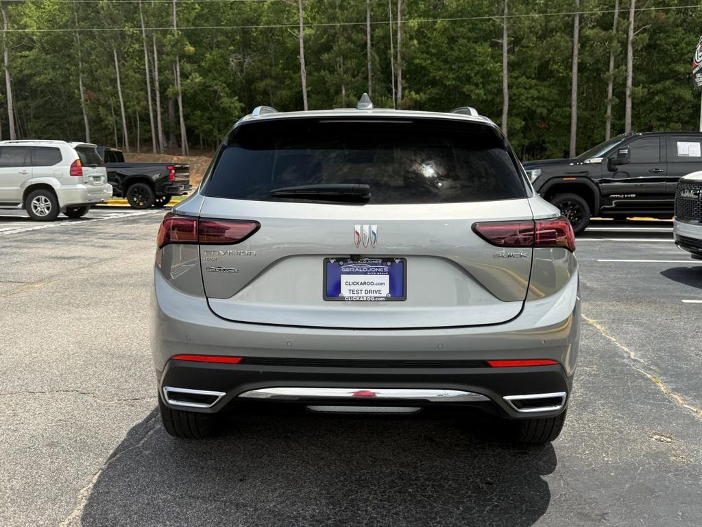 Used 2024 Buick Envision Preferred AWD/4WD image 8