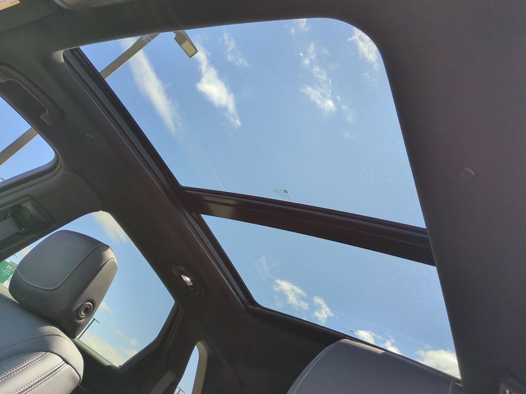 Used 2023 Cadillac XT5 Premium Luxury w/ Technology Package image 19